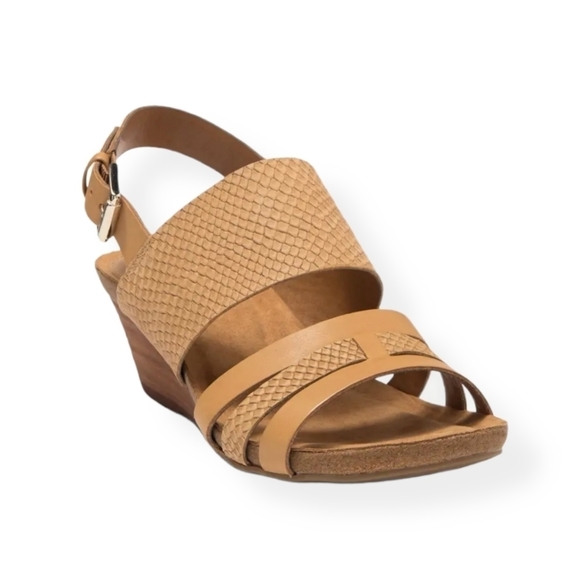 Sofft Shoes - Sofft elora Snakeskin Embossed Wedge Sandal